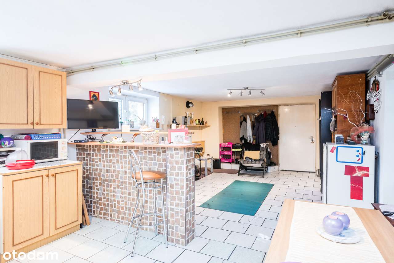 Kraków-Bieżanów-Dom wolnostojący na działce 10 arowej-19