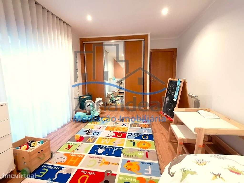 Apartamento T3 com terraço, 2 parqueamentos - Condomínio Top Reside...-12