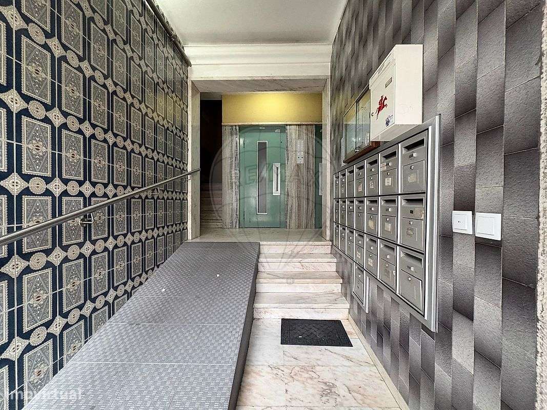 Apartamento T2 para arrendamento - Grande imagem: 2/27