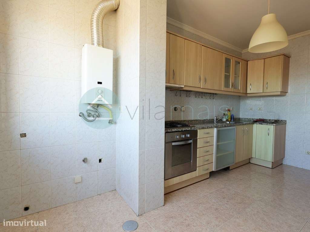 Apartamento T2 com garagem e arrumos - Rua Campo da Cana, Valongo-7