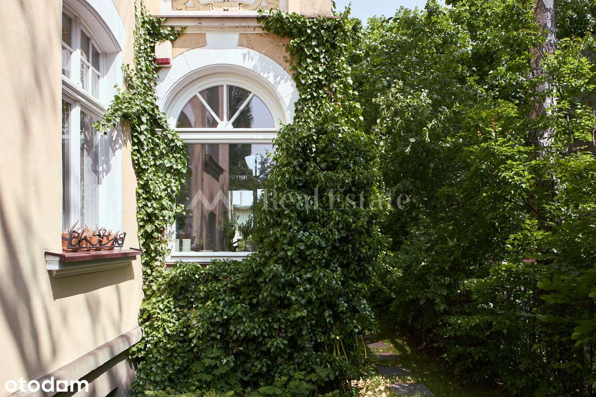 Unikalne wnętrze | Zabytkowa kamienica | Ogród-18