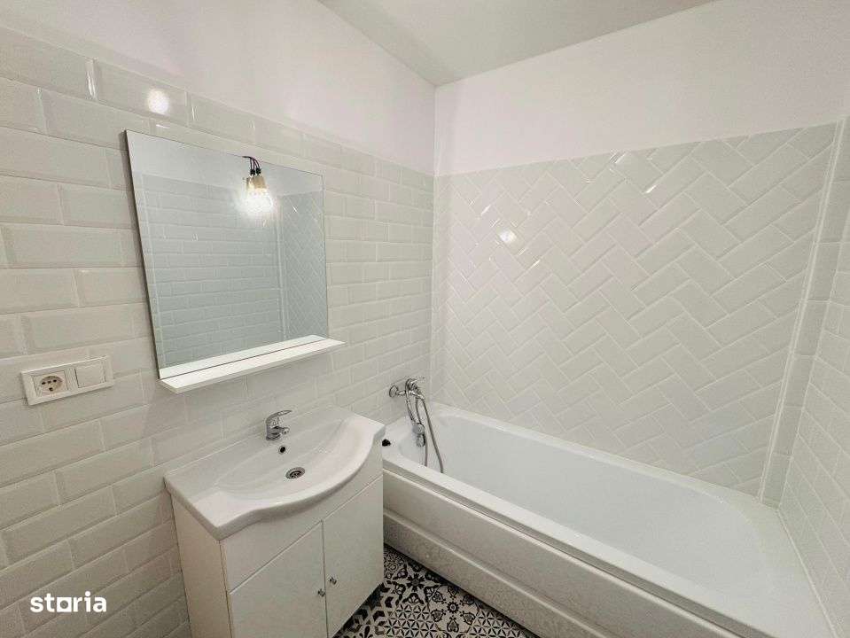 Vanzare Apartament 2 Camere 38 mp Rediu Parcare+Boxa Vedere la lac-8