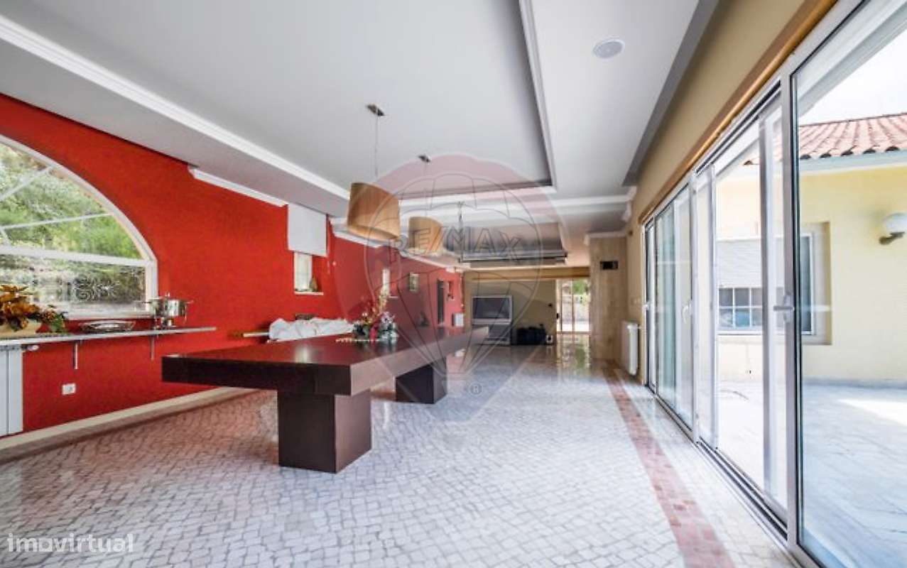 Moradia T6 para venda-21