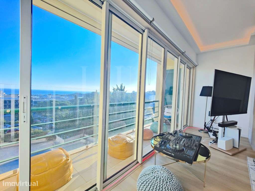 PENTHOUSE T5 DE LUXO COM VISTA FRONTAL DE MAR NO CENTRO DO ESTORIL-29