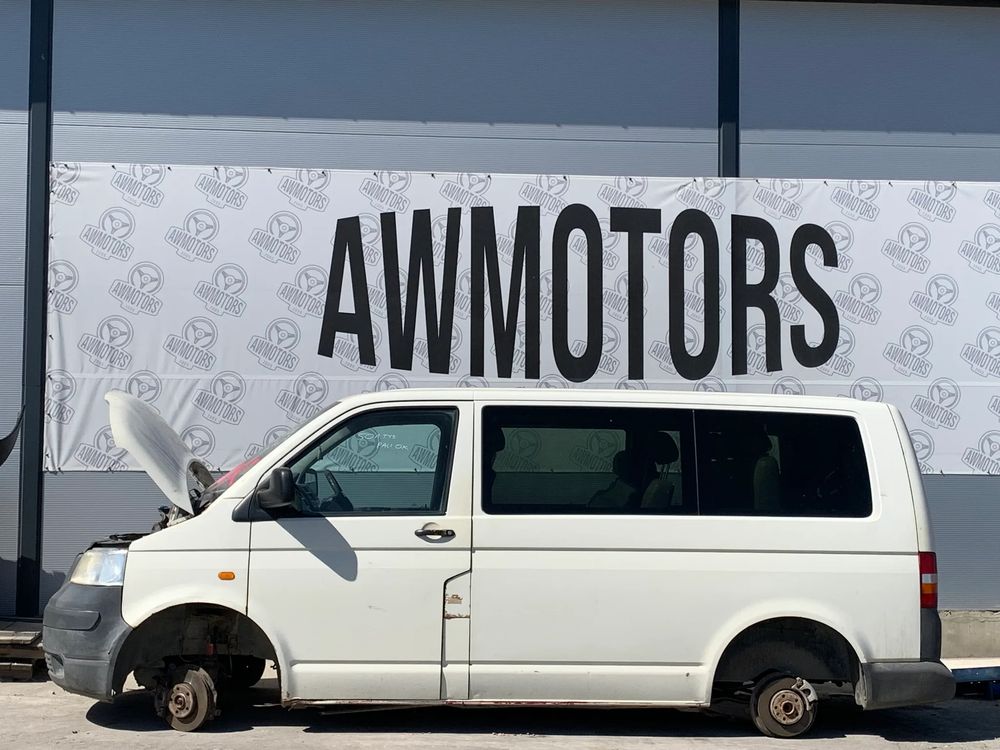 VOLKSWAGEN TRANSPORTER 2005