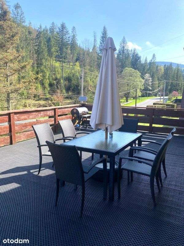 Piękny dom z dużym tarasem, dostępny od zaraz!-17