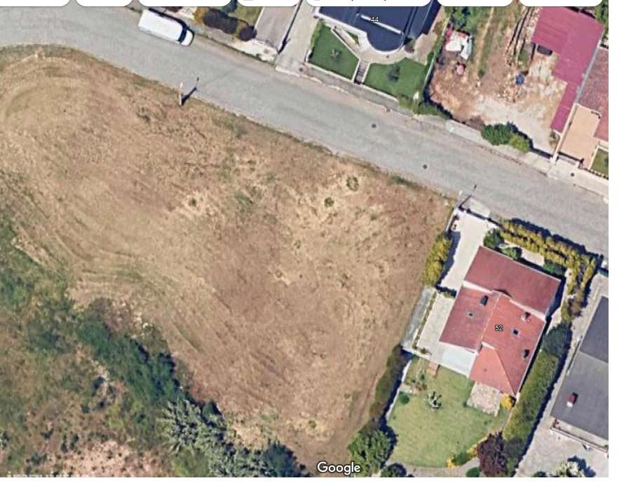 Terreno para Construção de Moradia - Grande imagem: 3/16