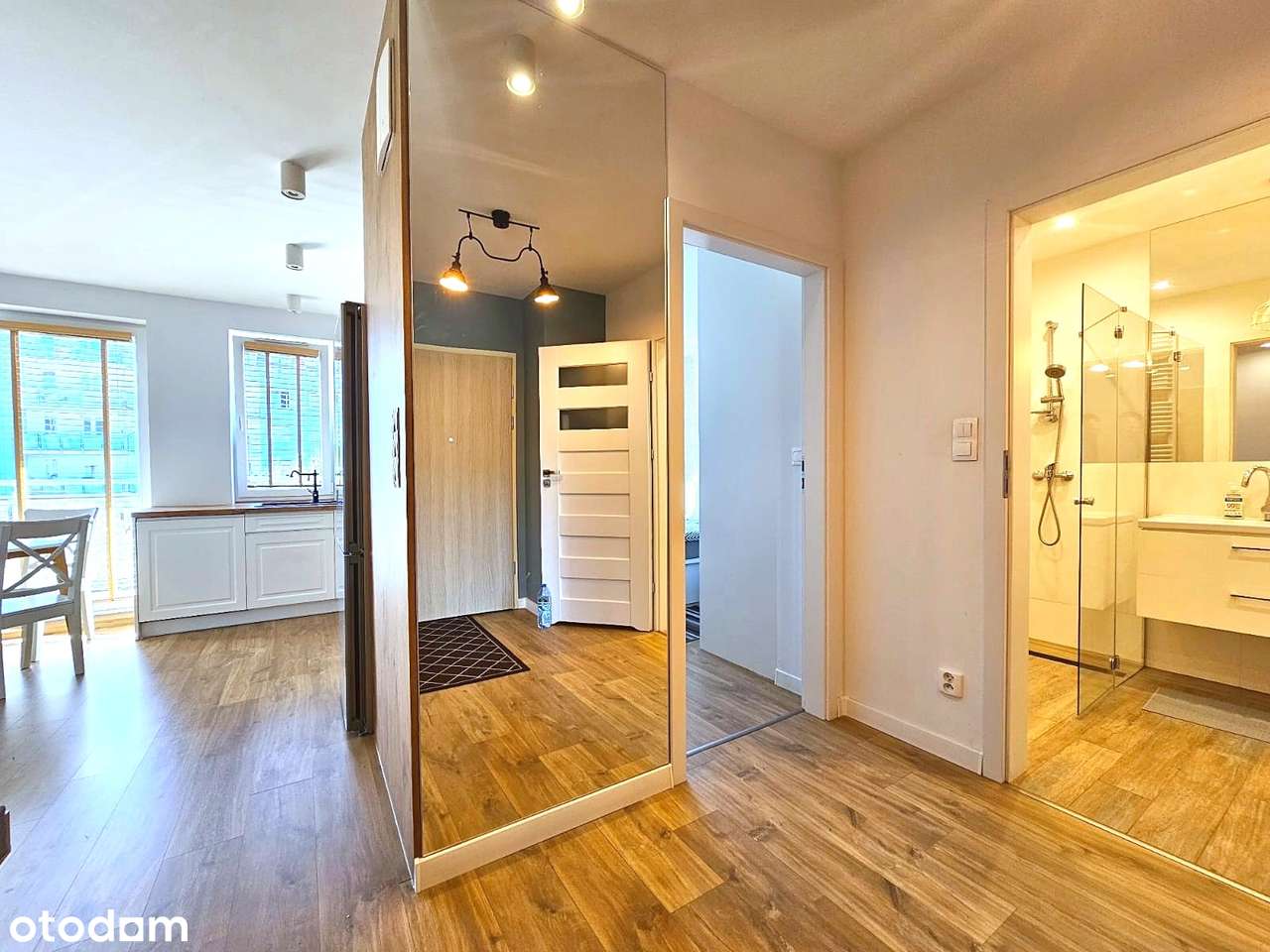 Jasne 2 pokoje przy parku – balkon, komórka opcjonalnie miejsce w hali-3