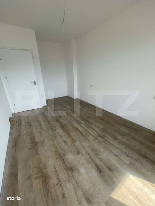 Apartament de vanzare, cu 3 camere, balcon mare, panorama superba, com - Imagine principală: 3/9