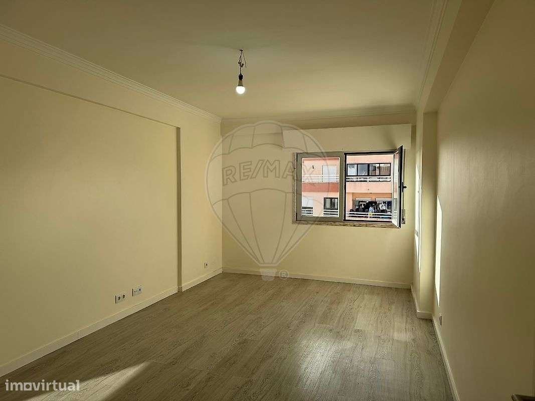Apartamento T2 para arrendamento - Grande imagem: 2/20