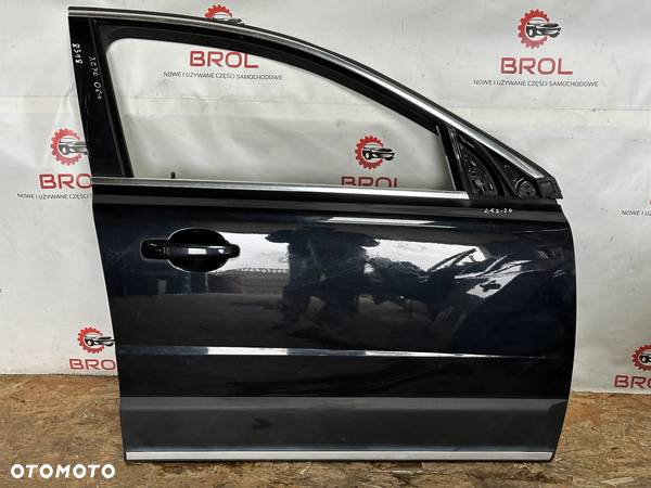 DRZWI PRZEDNIE PRAWE VOLVO XC70 II 452-26 - 1