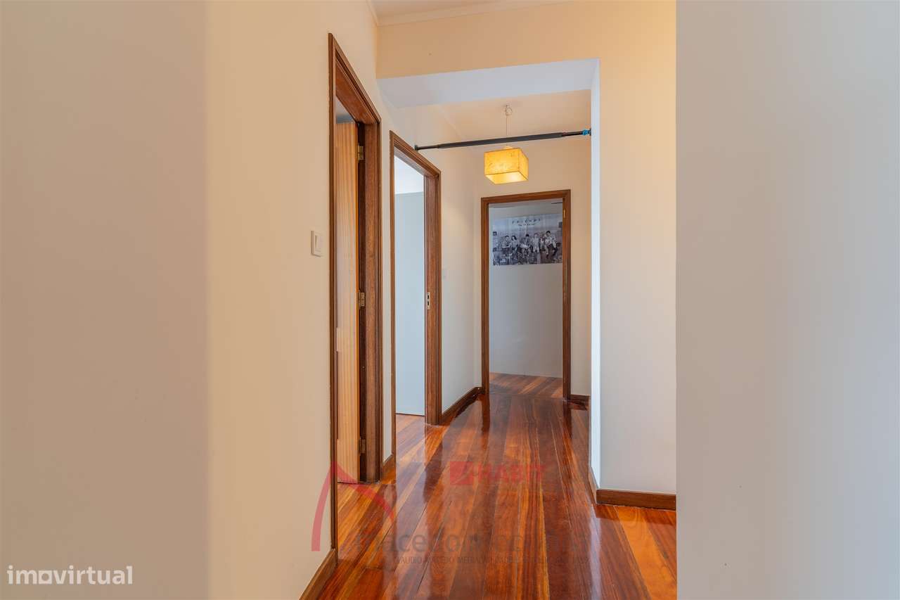 Apartamento T4 Mobilado à Venda em São Vicente, Braga-27