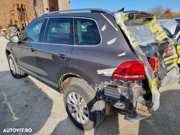 carenaj stanga dreapta fata spate macara geam planetara VW Touareg 7P motor 4.2tdi CKDA Dezmembrez - 3