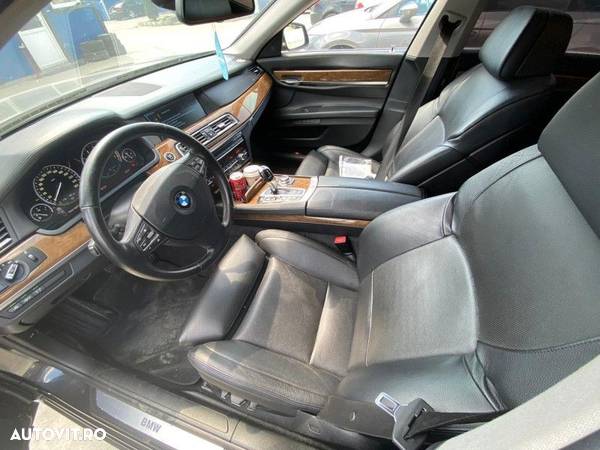 Plansa bord piele nappa BMW Seria 7 (2008->) [F01, F02, F03, F04] - 1