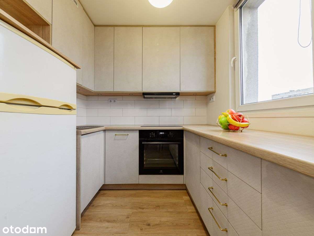 Przytulna kawalerka / Blisko Metra-7