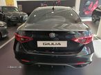 Alfa Romeo Giulia 2.2 D Estrema Q4 AT8 - 2