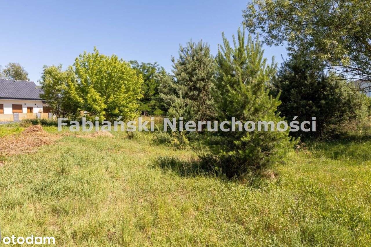 Działka budowlana 721 m2 nad stawem, Skrzynki-4