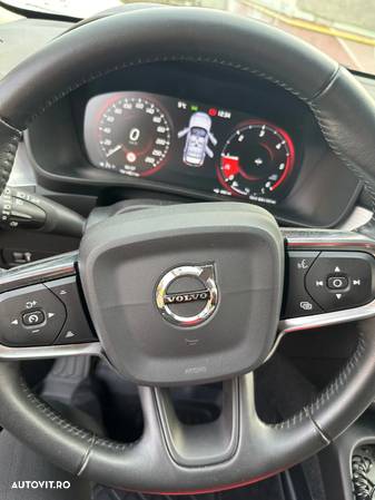 Volvo XC 40 D3 AWD Momentum - 13