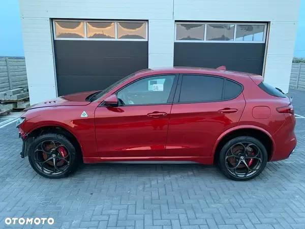 Alfa Romeo Stelvio 2.9 V6 Bi-Turbo Quadrifoglio Q4 - 29