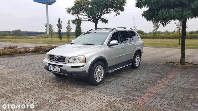 Volvo XC 90 - 1