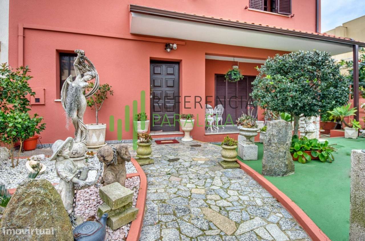 Moradia V3 com vista mar-26