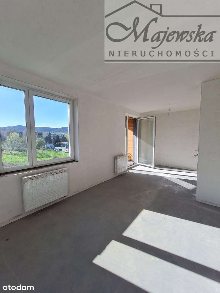 Słoneczne mieszkanie na sprzedaż w stanie dewelope-1