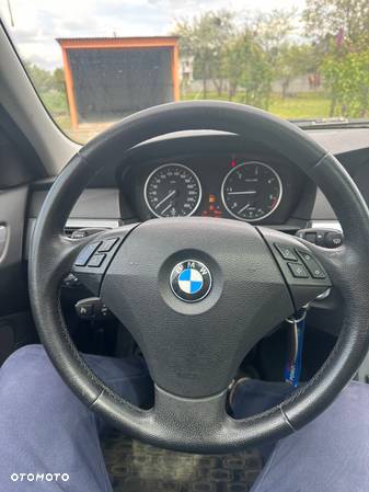 BMW Seria 5 - 22