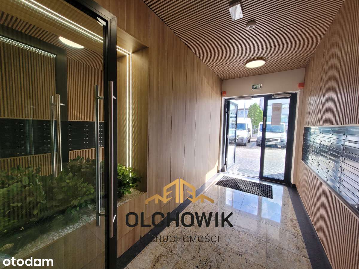 jeden przystanek do centrum/ blisko Pkp-9