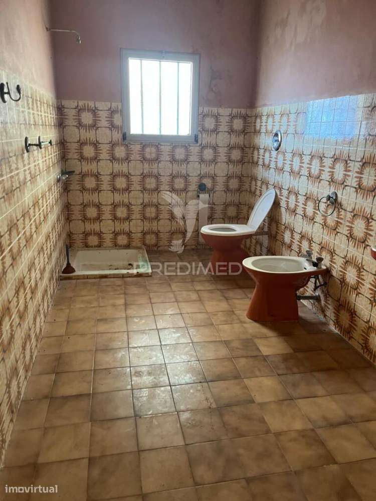 MORADIA T4 COM VISTA MAR NO PORTO DO MONIZ-OPORTUNIDADE - Grande imagem: 5/12