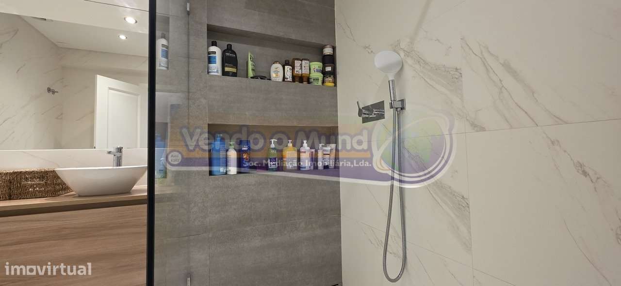 Apartamento T5 em Alverca do Ribatejo (ALV250)-22