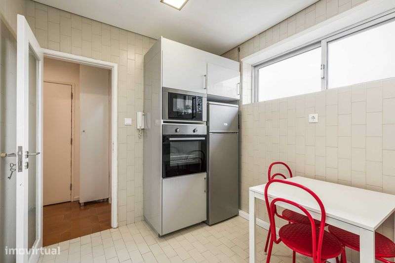 Arrenda Apartamento T1 Prox Casa da Música - Grande imagem: 4/12