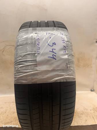 L-344 235/35R19 91Y PIRELLI P.ZERO - 1