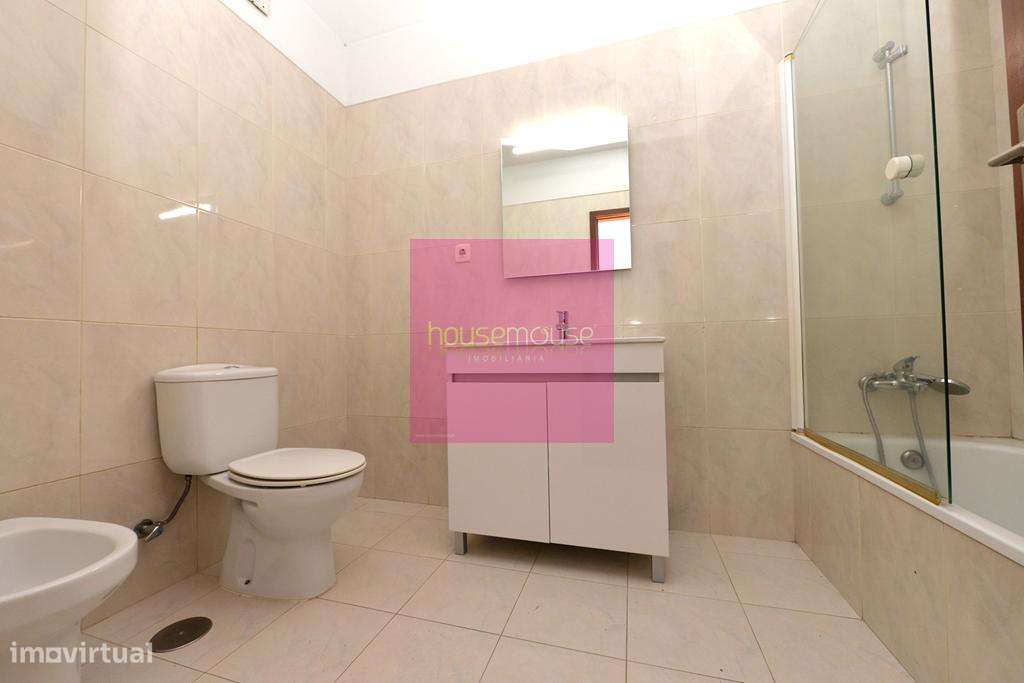 Apartamento c/ terraço no Centro da Cidade-9