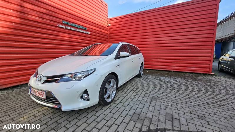 Toyota Auris 1.8 Hybrid Executive - 6