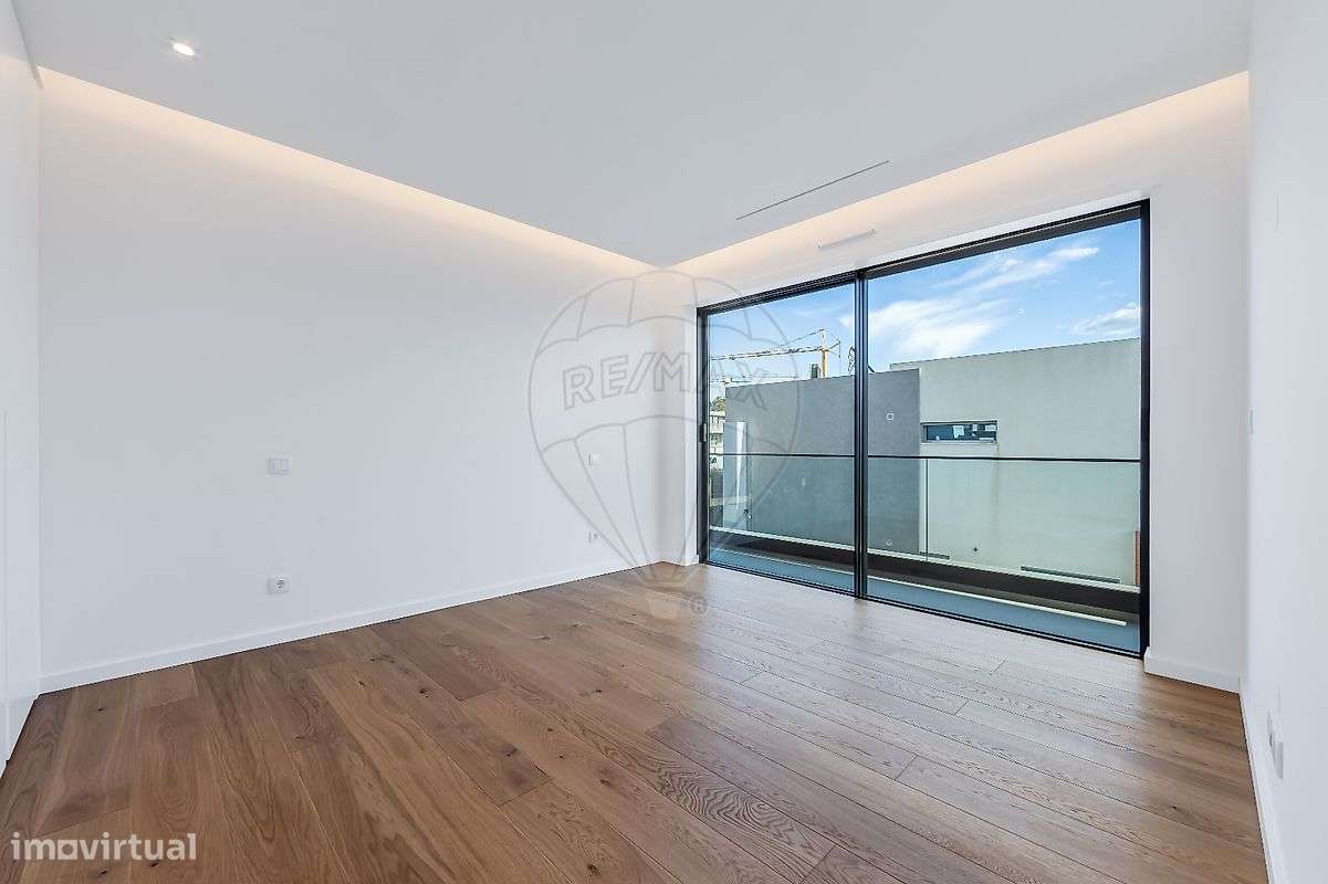 Moradia T5 para venda-20