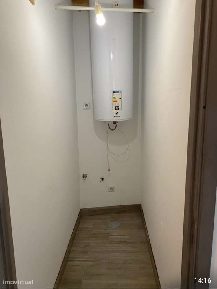 T1 mezzanine novo próximo ao cais de Gaia - Grande imagem: 4/12