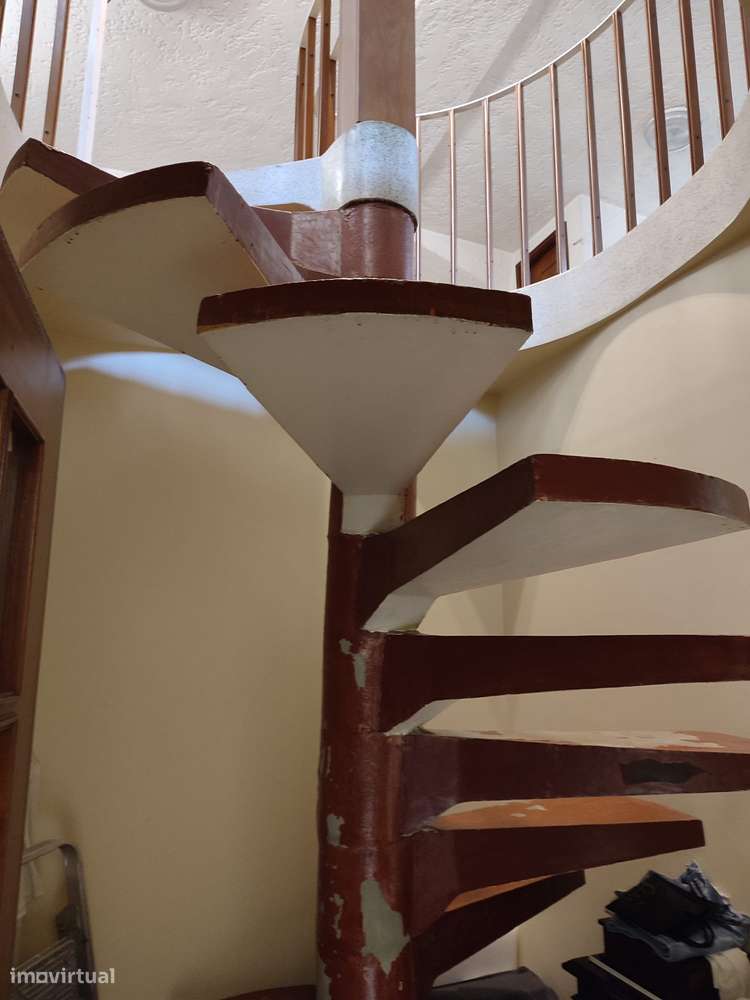 Casa com restaurante, localizada a poucos minutos a pé do mar, Espinho-8