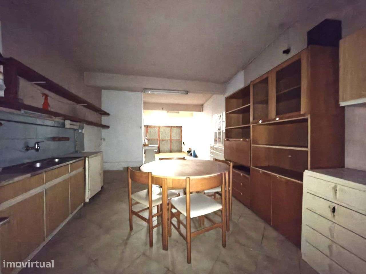 Moradia duplex em Valado dos Frades – excelente para investimento-30