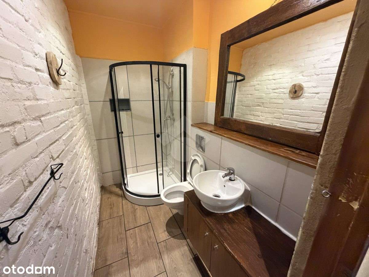 Jasne 2-pokojowe mieszkanie w sercu Kazimierza!-6