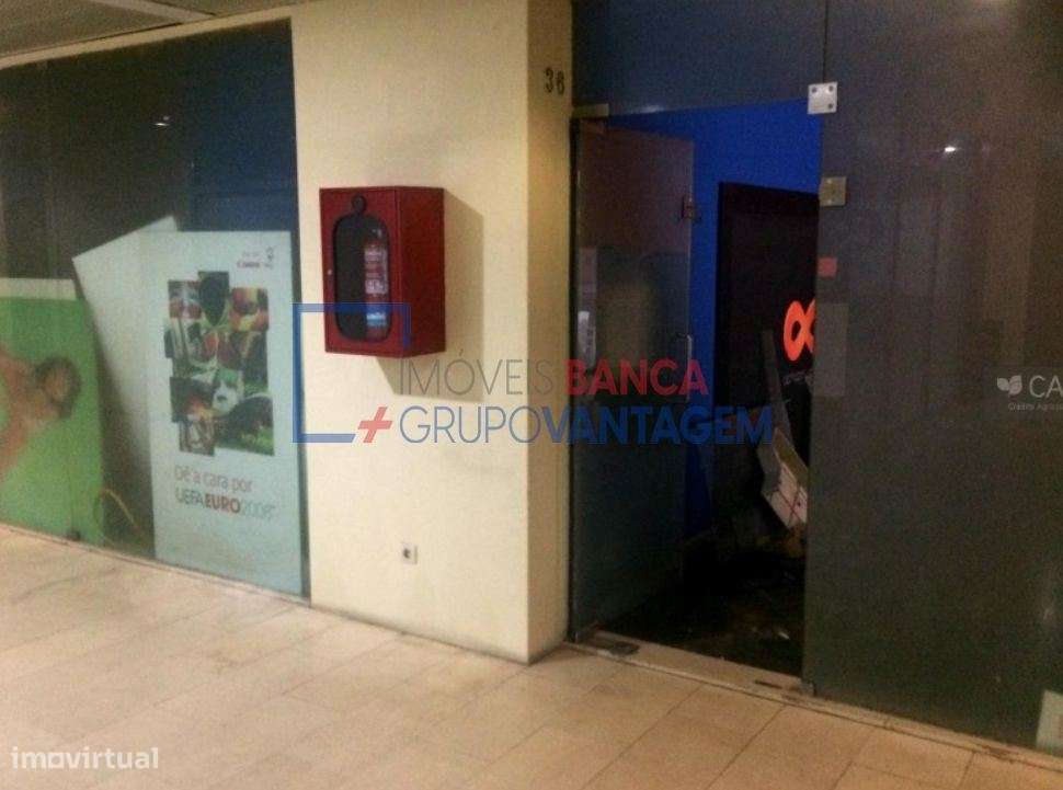 LOJA CENTRO PORTO - Grande imagem: 2/6