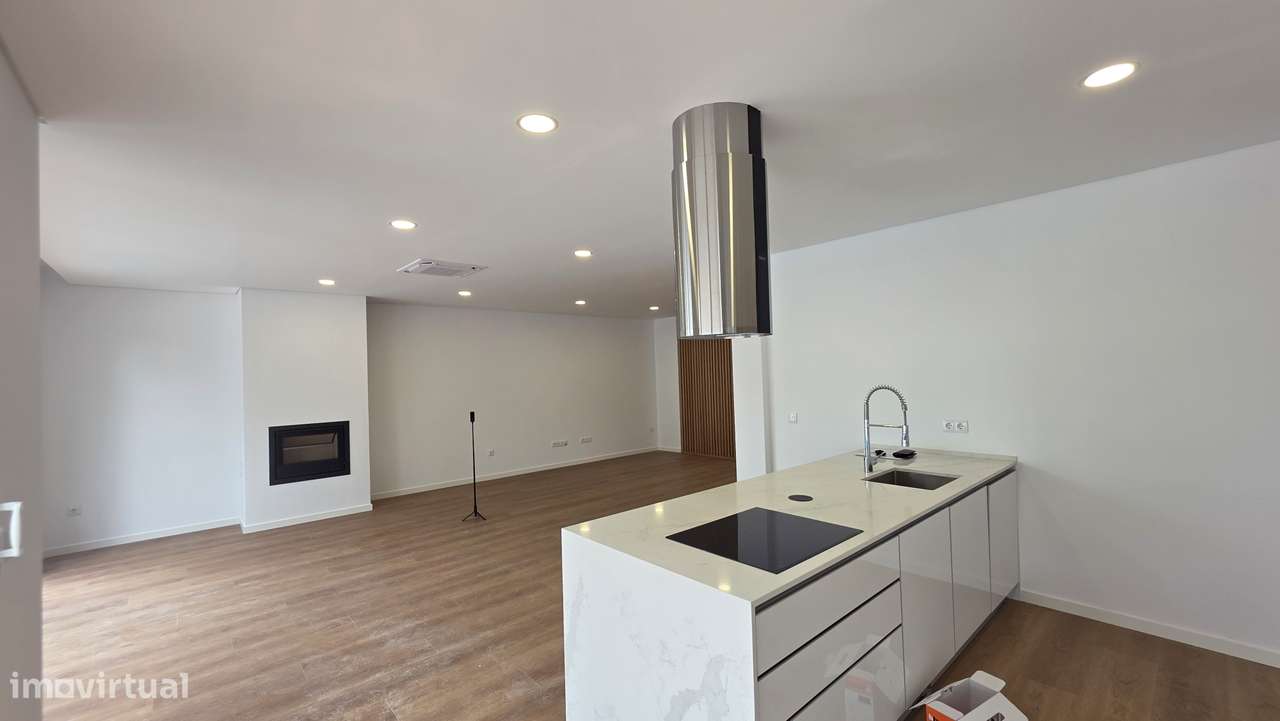 Moradia, 210 m², Azeitão (São Lourenço e São Simão)-5