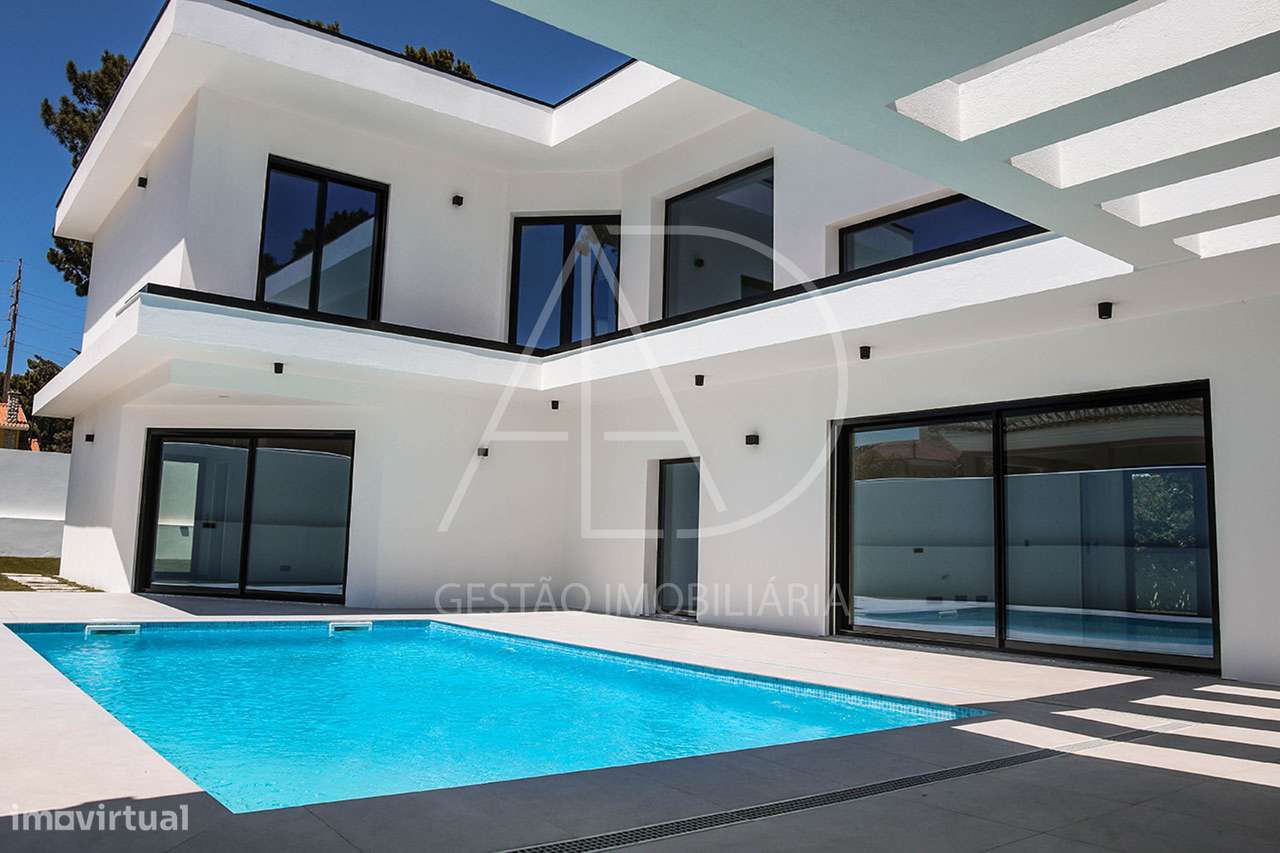 Moradia, 367 m², Corroios-36