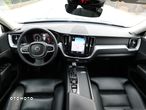 Volvo XC 60 D4 Geartronic Momentum Pro - 20