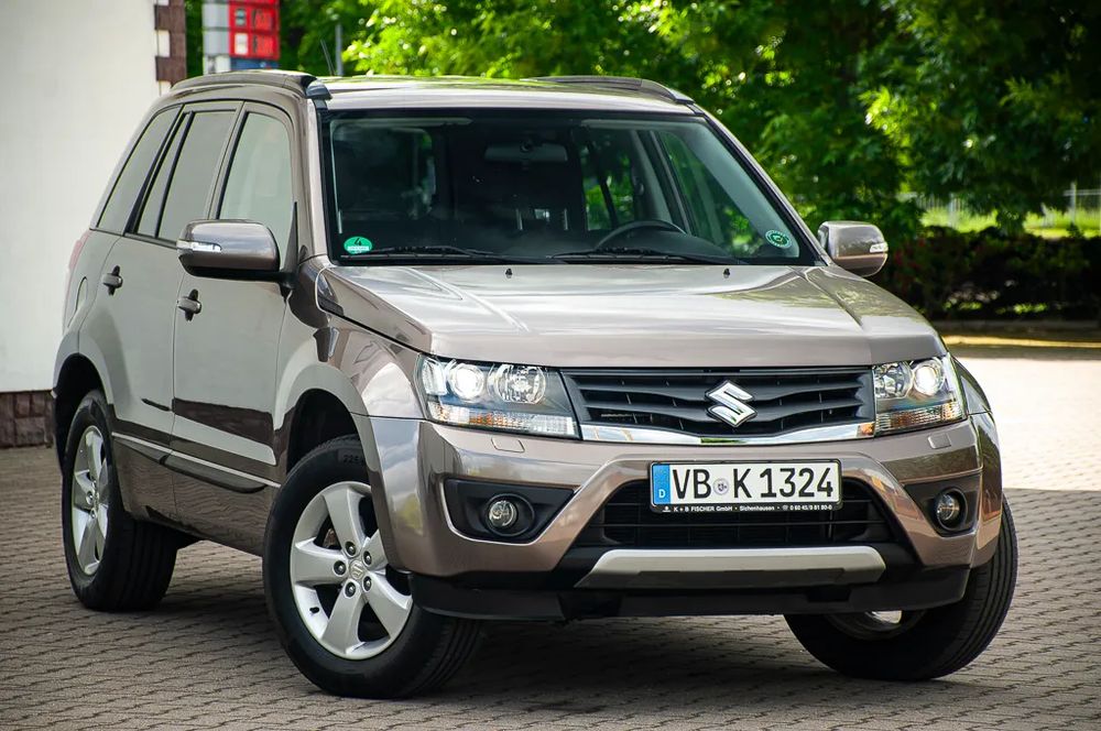 Suzuki Grand Vitara II 2.4 De Luxe EU5 2013