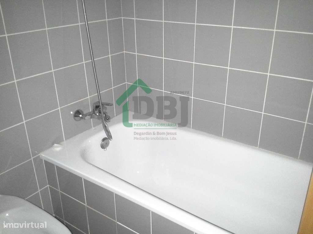 T0 Faculdade de Ciências da Saúde e Hospital - Grande imagem: 5/10