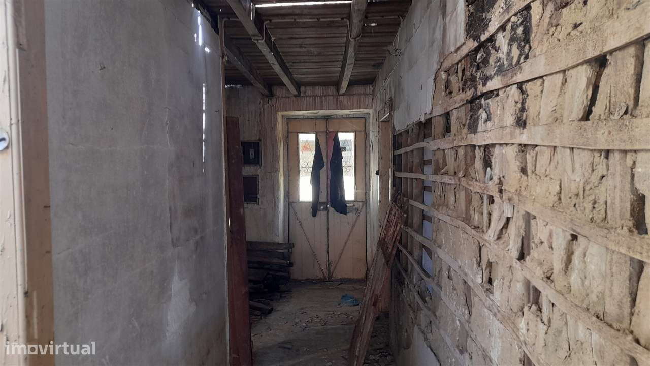 Moradia em Banda T4 DUPLEX Venda em Benquerenças,Castelo Branco-12