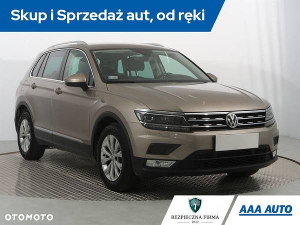 Volkswagen Tiguan - 2