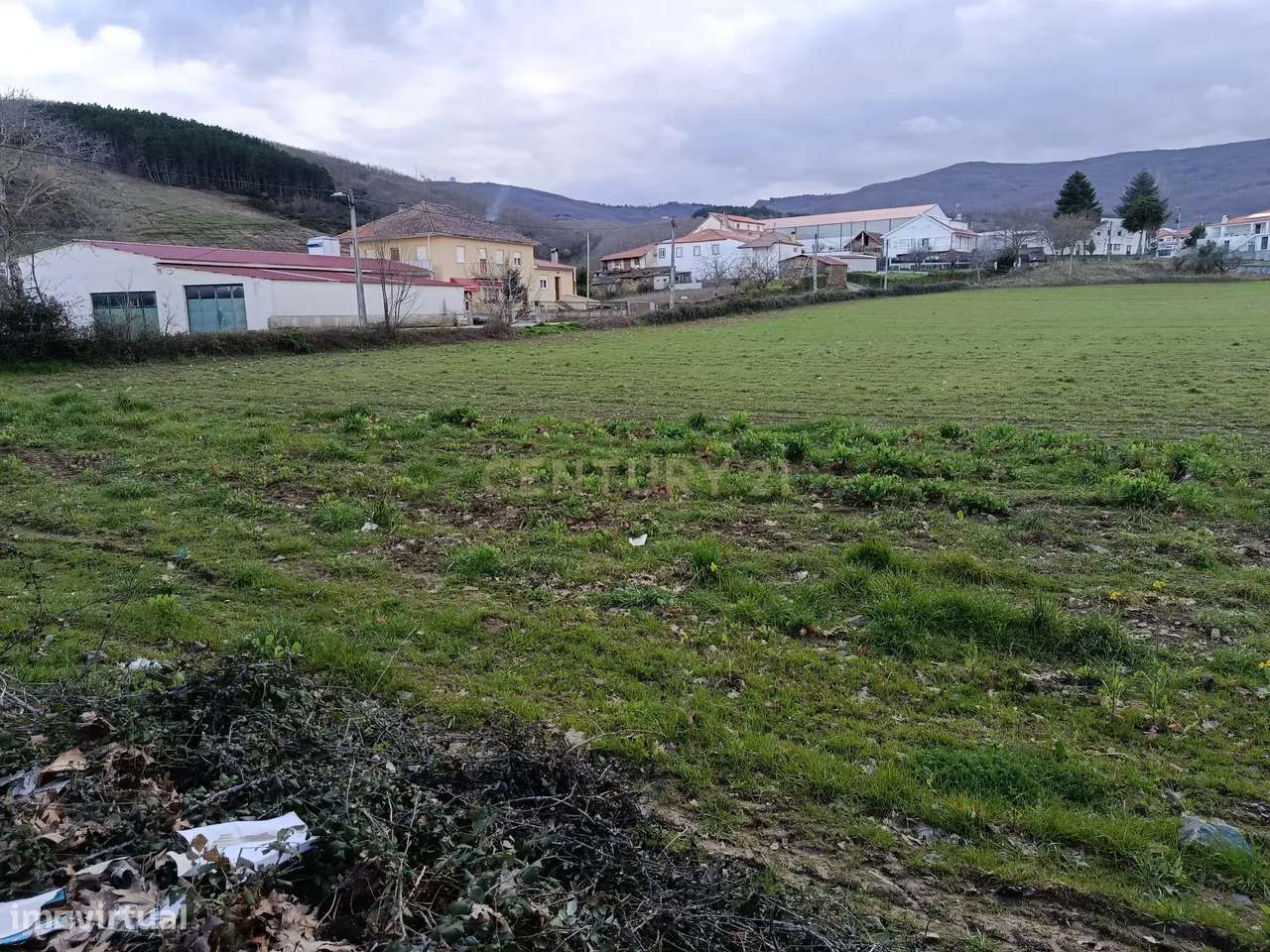 Terreno Urbano Espetacular em Rebordãos, Bragança-13