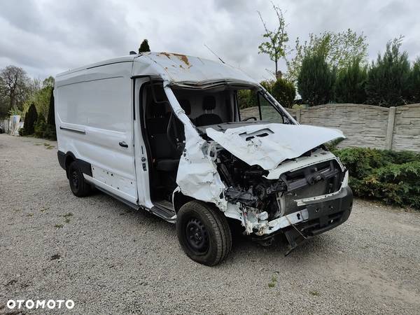 Ford Transit MK8 Lift L3H2 2.0Tdci 130km 2023 r Klima Grzana szyba  Esp Euro 6 Pdc Przod Tyl Oryginalny Przebieg 11 tys  Led Tempomat Skórzana Kierownica - 5