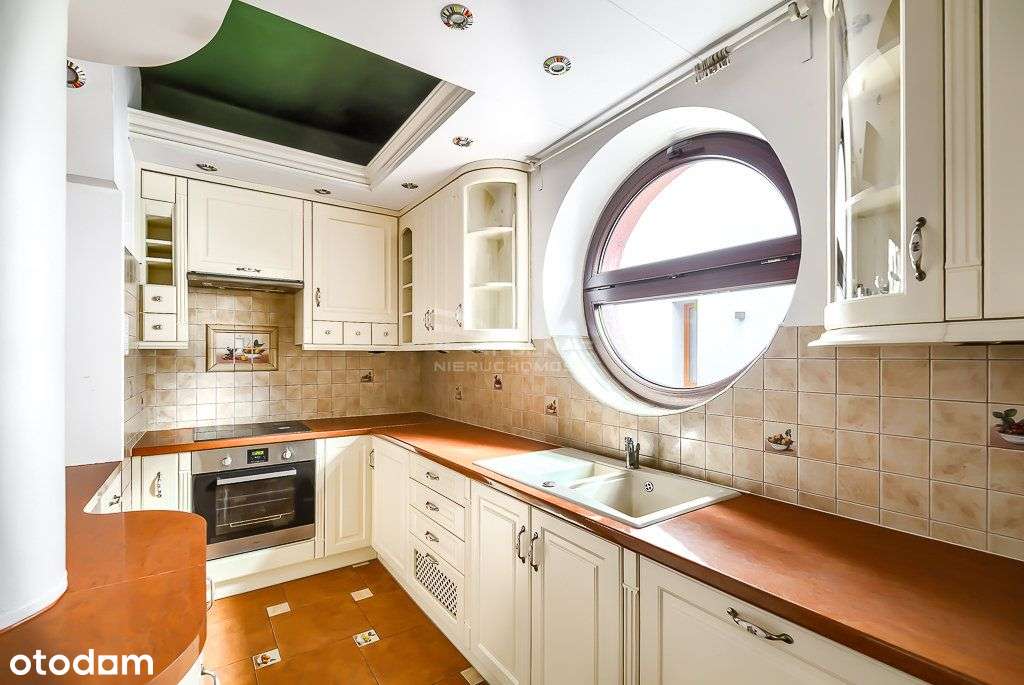 Dom z potencjałem w centrum Jaworzna - Pełny obrazek: 1/20